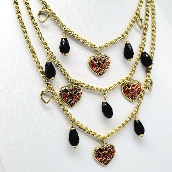 Heidi Daus Garnet + Diamond Swarovski Crystal Heart and Gold Chain Necklace - Picture 5 of 12